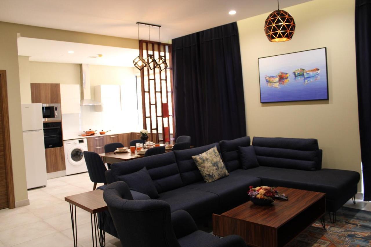 Apartment Seino *