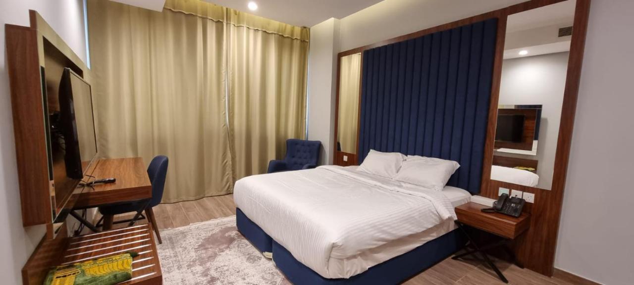 Seino Apartment *